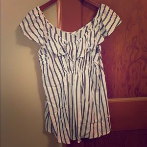 Old navy maternity shirt